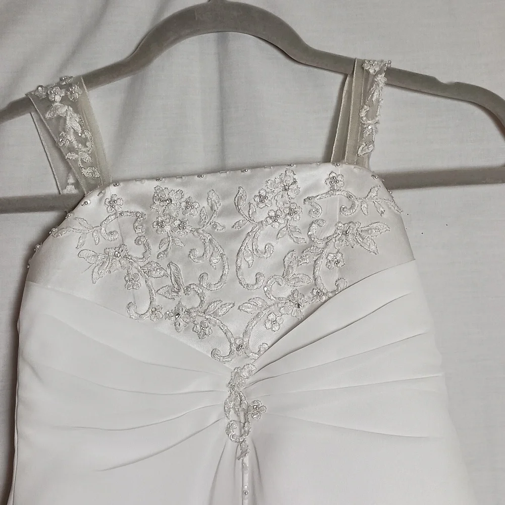 David Bridals White Beaded Embroidered Flower Girl Communion Dress Sz 5 - Picture 3 of 13